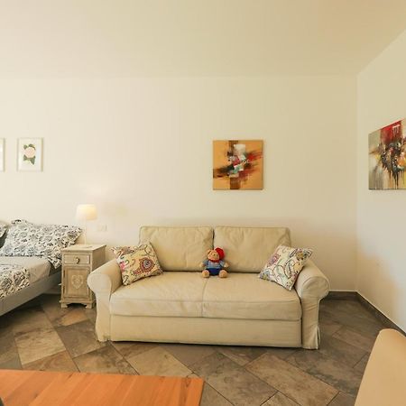 Bellavista Apartments Лено Екстериор снимка