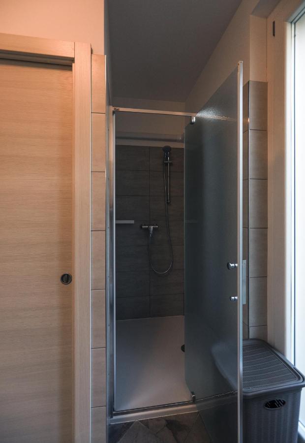 Bellavista Apartments Лено Екстериор снимка
