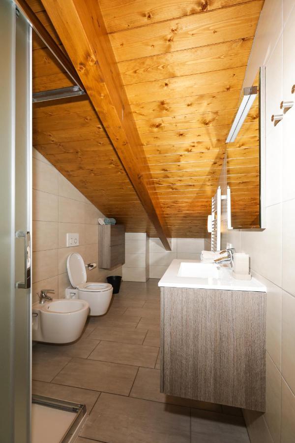 Bellavista Apartments Лено Екстериор снимка