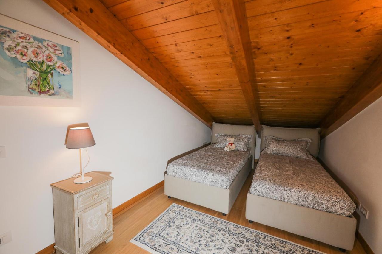 Bellavista Apartments Лено Екстериор снимка